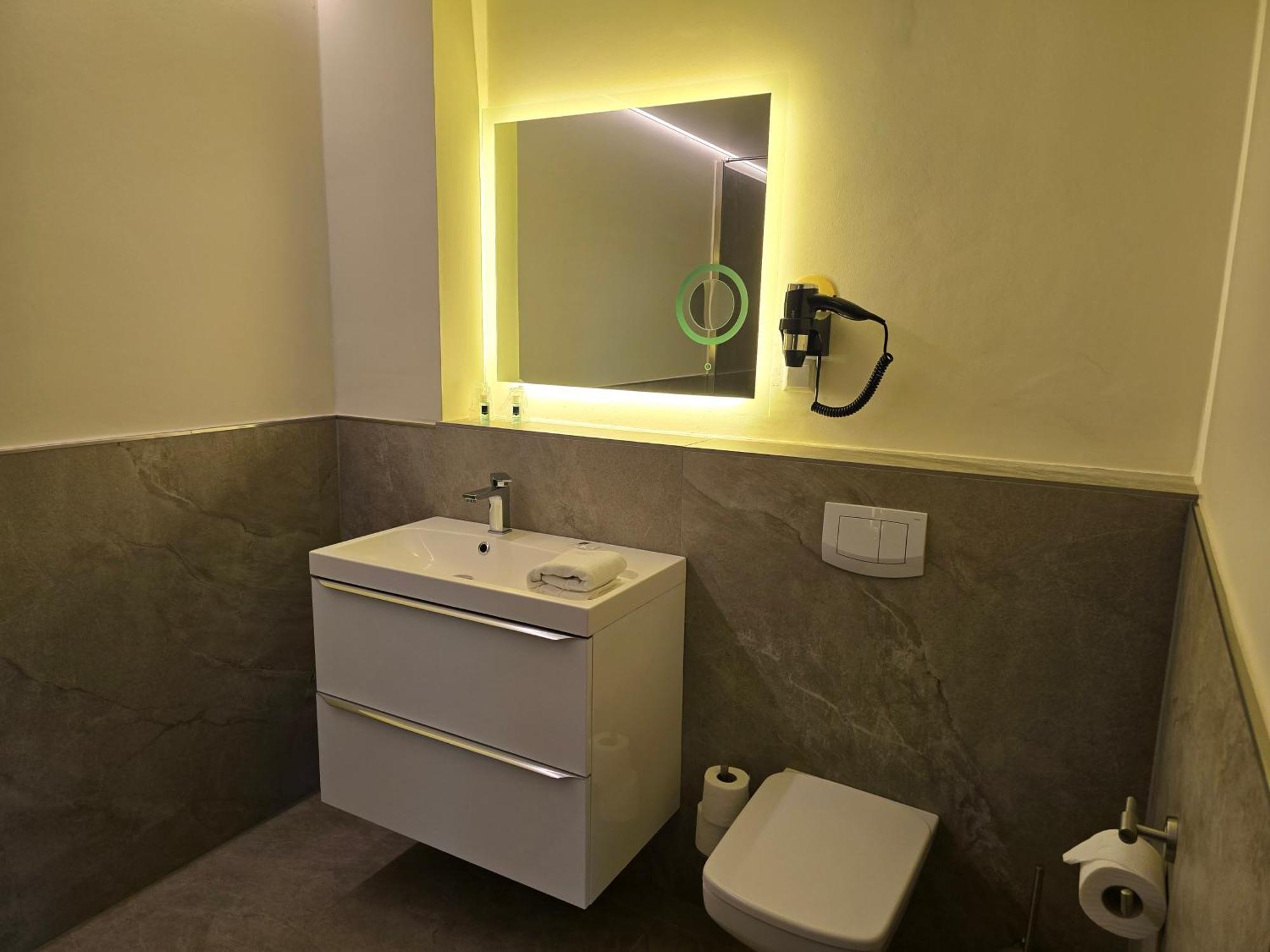 Hotel Am Kurpark Цинновиц Экстерьер фото