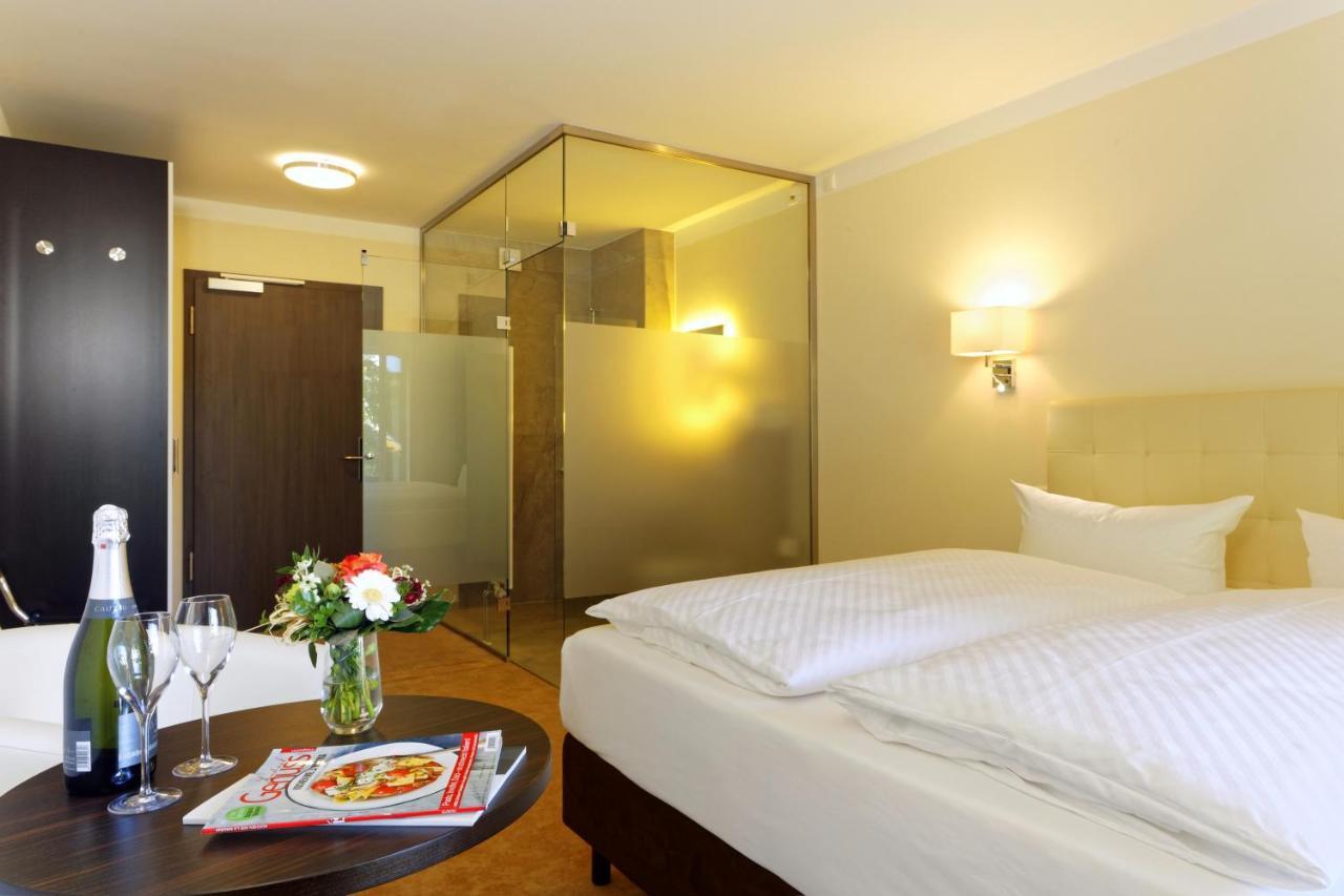 Hotel Am Kurpark Цинновиц Экстерьер фото